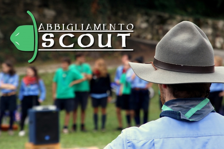 Abbigliamento Scout: Cappelli, Scarpe e Camicie